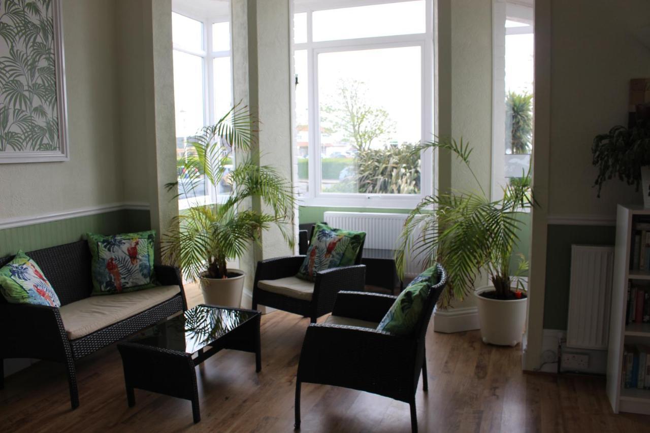 Beamsley Lodge B&B Истборн Екстериор снимка