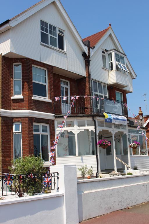 Beamsley Lodge B&B Истборн Екстериор снимка