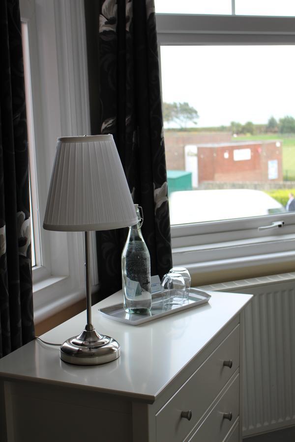 Beamsley Lodge B&B Истборн Екстериор снимка