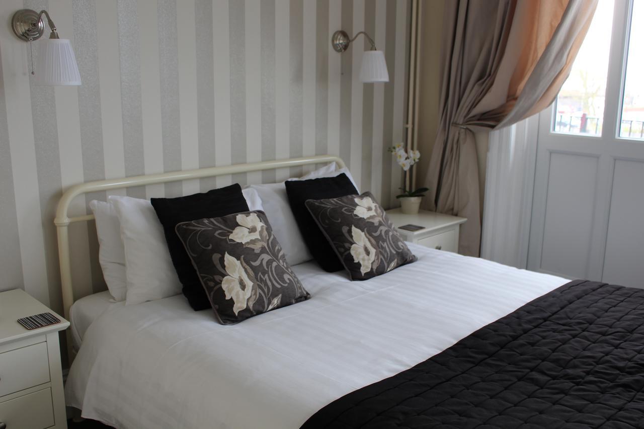 Beamsley Lodge B&B Истборн Екстериор снимка